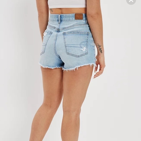 American Eagle Strigid Denim Curvy Highest Waist 90’s Boyfriend Short - Picture 2 of 8